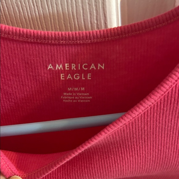 American Eagle Outfitters Bright Pink Short Sleeve Tee - Picture 2 of 3